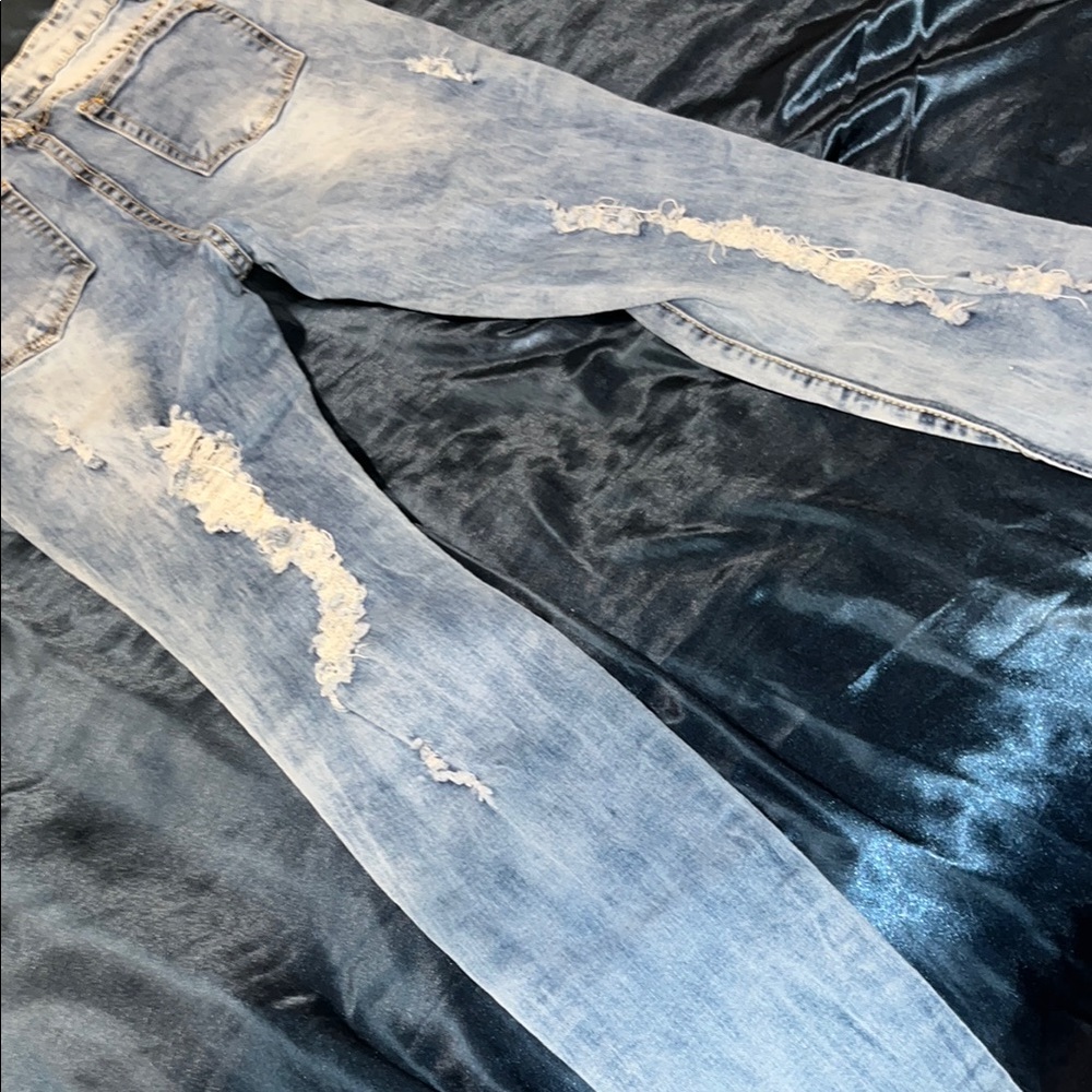 Blue Ripped Jeans - Picture 4 of 4